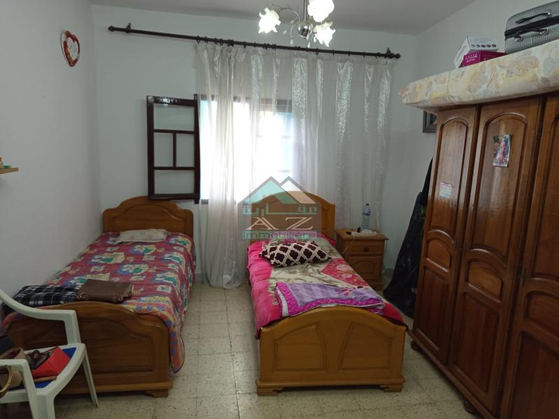 A Vendre à Bizerte une maison (3 étages) pour un investissement immobilier ou locatif